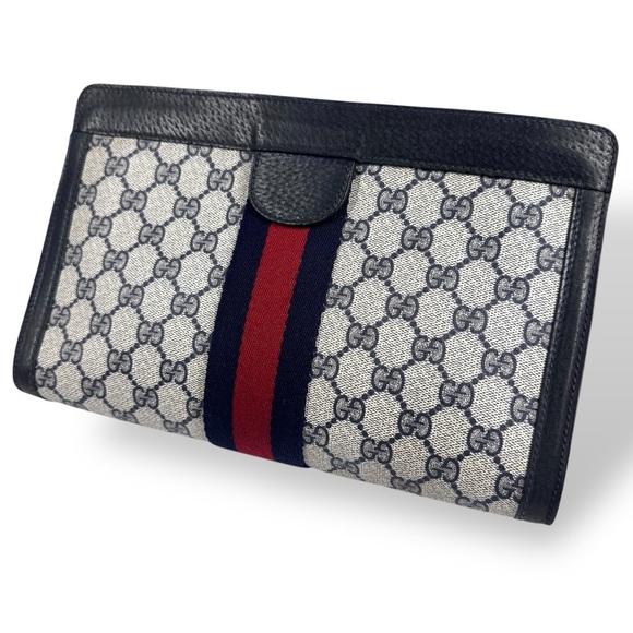GUCCI GG monogram supreme vintage Clutch, in a Navy blue - Picture 5 of 15